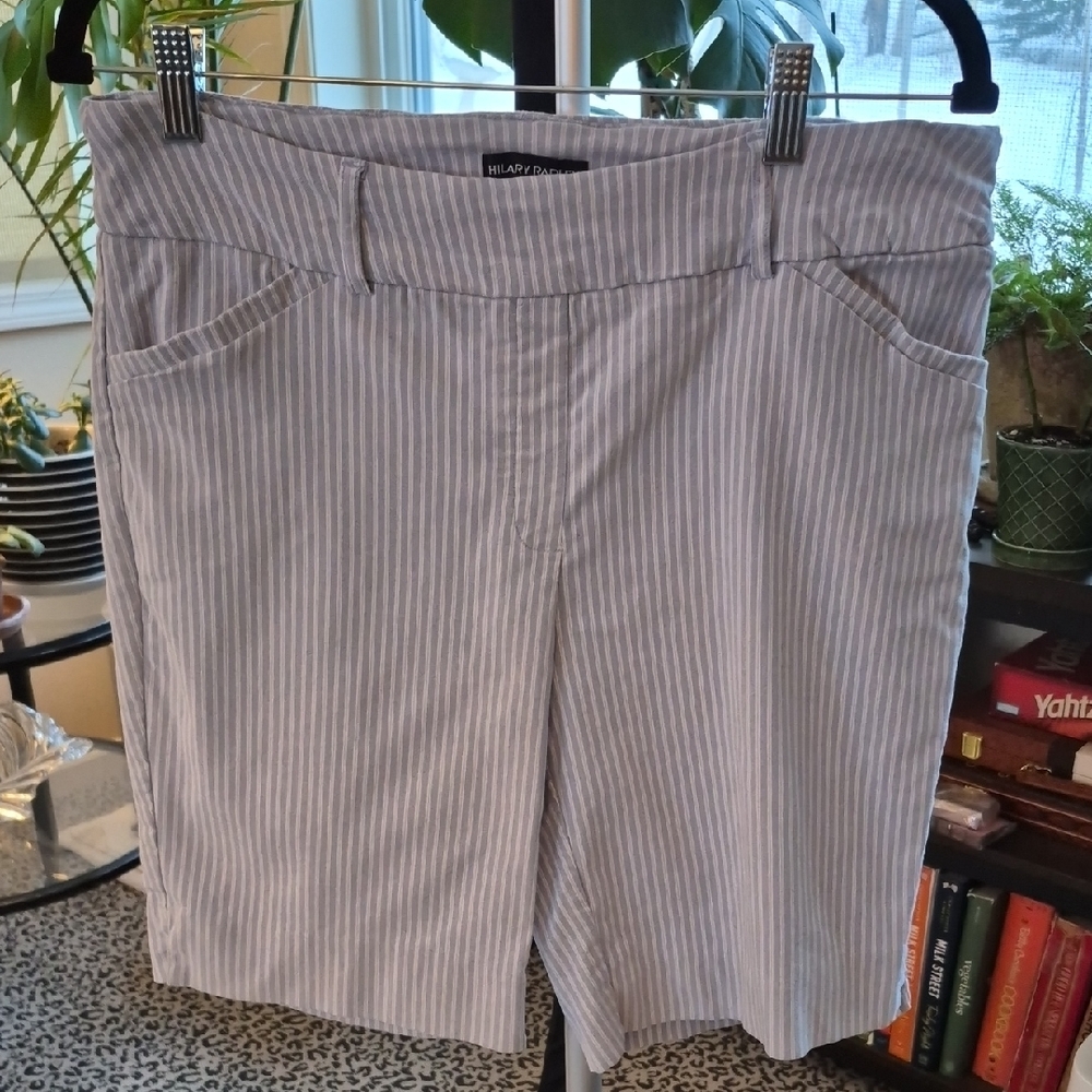 Hilary Radley Women's Gray Striped Bermudas